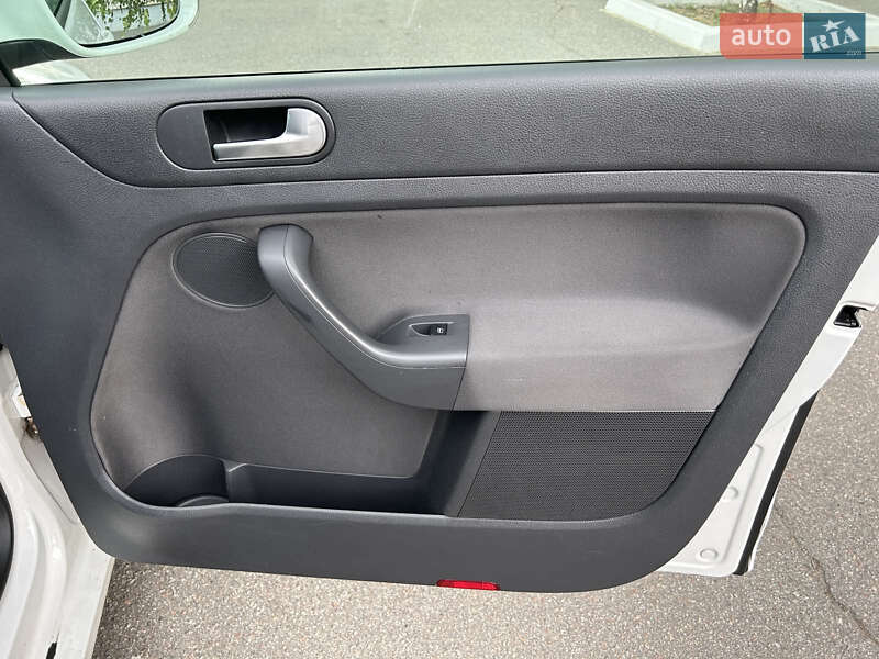Хетчбек Volkswagen Golf Plus 2008 в Полтаві