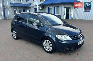 Хетчбек Volkswagen Golf Plus 2008 в Рівному