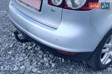 Хэтчбек Volkswagen Golf Plus 2008 в 