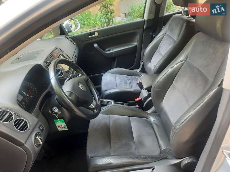 Хетчбек Volkswagen Golf Plus 2008 в Києві