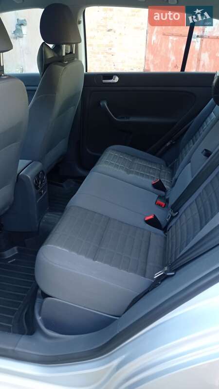 Хэтчбек Volkswagen Golf Plus 2007 в Миргороде