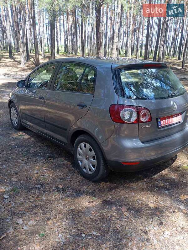 Хетчбек Volkswagen Golf Plus 2005 в Харкові