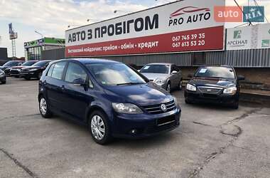 Хетчбек Volkswagen Golf Plus 2006 в Запоріжжі