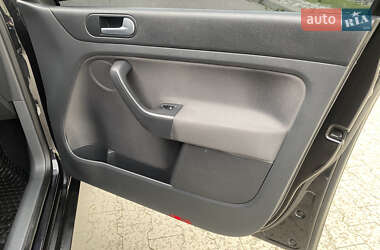 Хэтчбек Volkswagen Golf Plus 2007 в 
