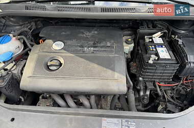 Хэтчбек Volkswagen Golf Plus 2006 в 