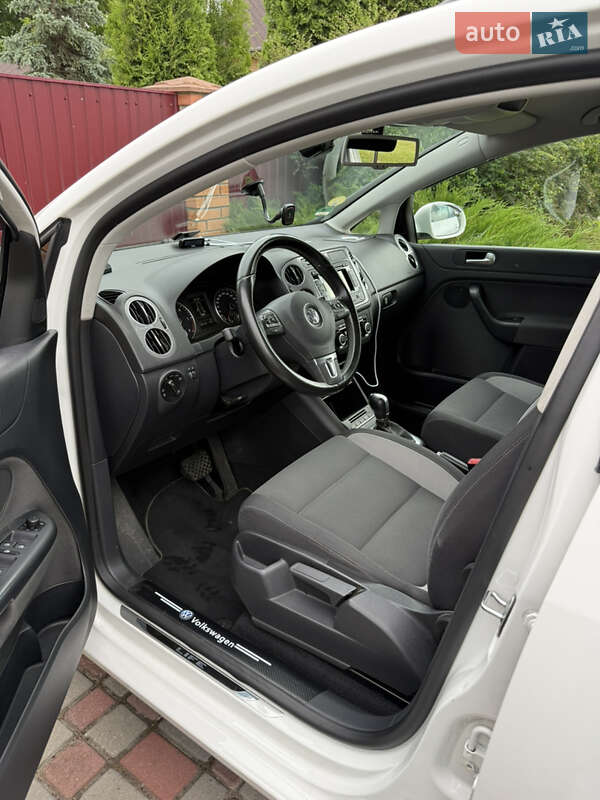 Хэтчбек Volkswagen Golf Plus 2013 в Киеве