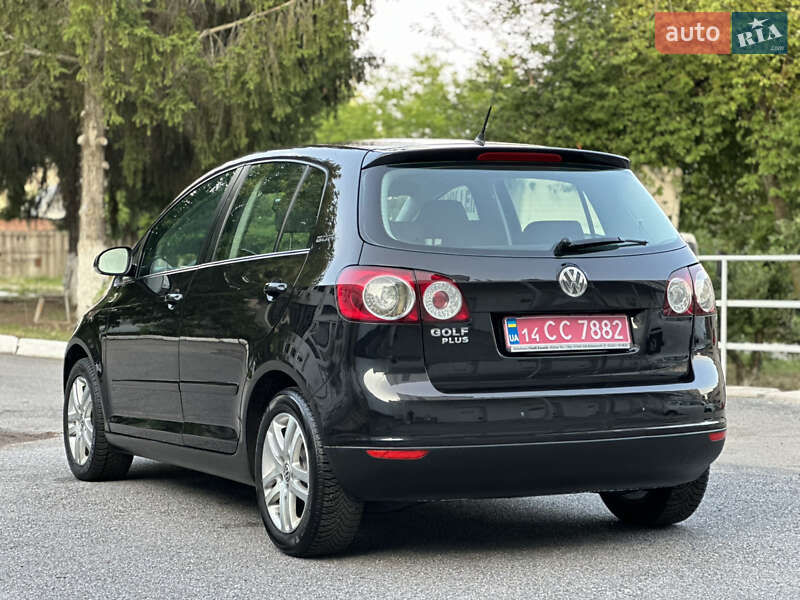 Хэтчбек Volkswagen Golf Plus 2006 в Виннице