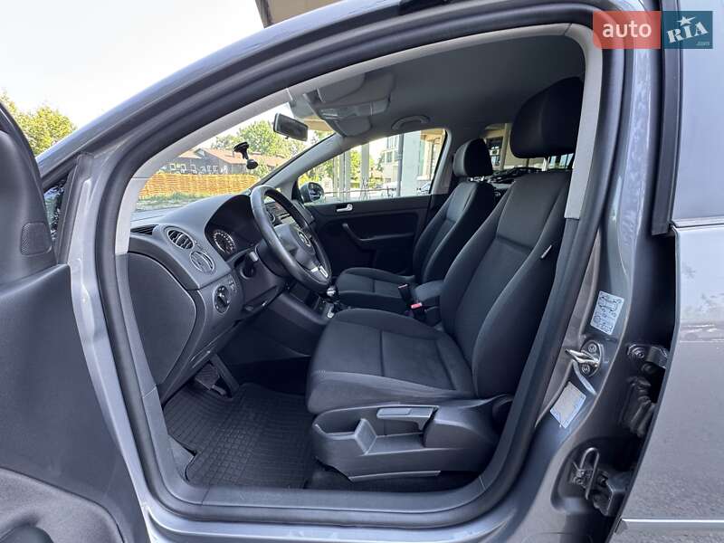 Хэтчбек Volkswagen Golf Plus 2010 в Днепре