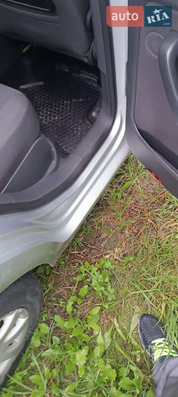 Хетчбек Volkswagen Golf Plus 2007 в Львові фото 10 Хетчбек Volkswagen Golf Plus 2007 в Львові