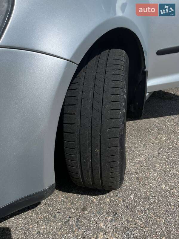 Хетчбек Volkswagen Golf Plus 2008 в Харкові