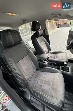 Хетчбек Volkswagen Golf Plus 2010 в 