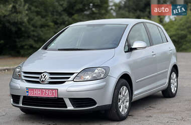Хэтчбек Volkswagen Golf Plus 2005 в Владимире