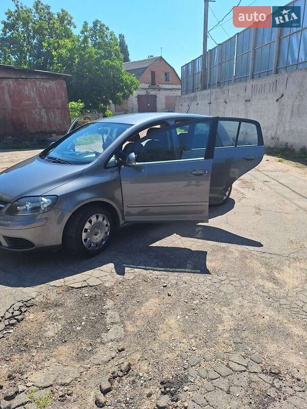 Хетчбек Volkswagen Golf Plus 2005 в Вінниці