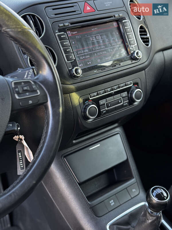 Хетчбек Volkswagen Golf Plus 2010 в Великій Багачці