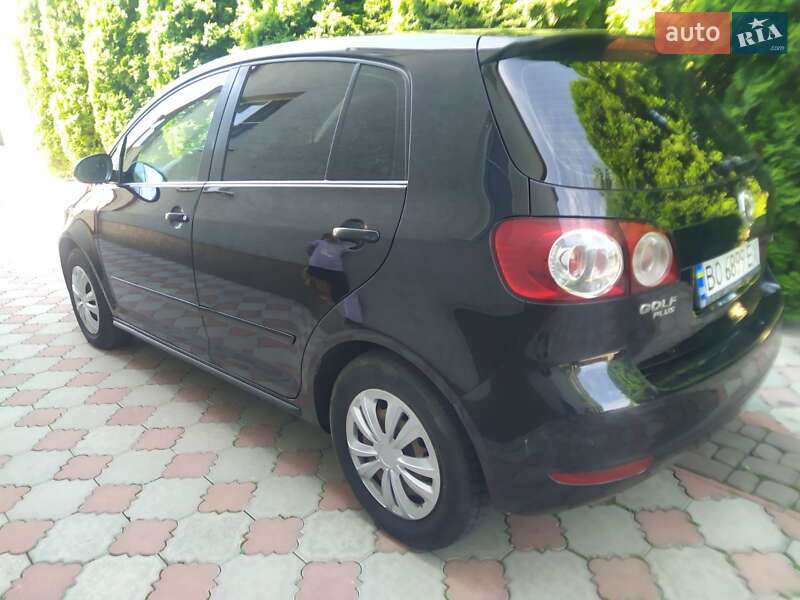 Хетчбек Volkswagen Golf Plus 2012 в Тернополі