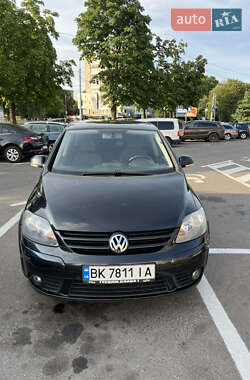 Хэтчбек Volkswagen Golf Plus 2007 в Ровно