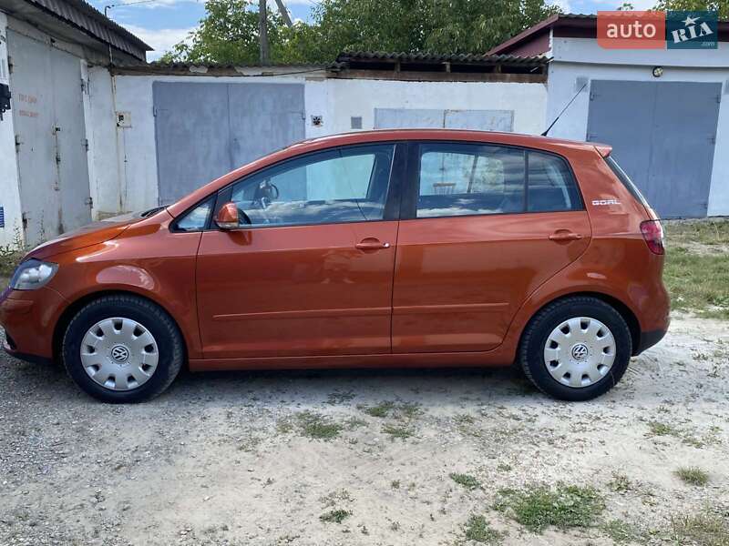 Хетчбек Volkswagen Golf Plus 2006 в Івано-Франківську