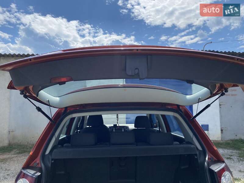 Хетчбек Volkswagen Golf Plus 2006 в Івано-Франківську