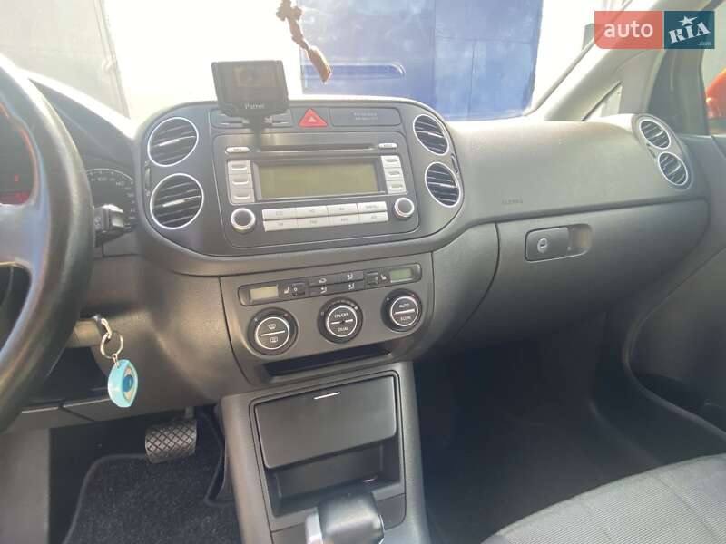 Хетчбек Volkswagen Golf Plus 2006 в Івано-Франківську