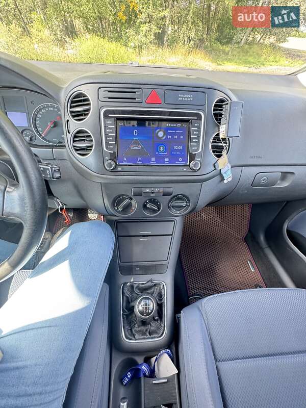 Хетчбек Volkswagen Golf Plus 2005 в Полтаві фото 2 Хетчбек Volkswagen Golf Plus 2005 в Полтаві