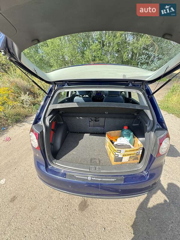 Хетчбек Volkswagen Golf Plus 2005 в Полтаві фото 4 Хетчбек Volkswagen Golf Plus 2005 в Полтаві