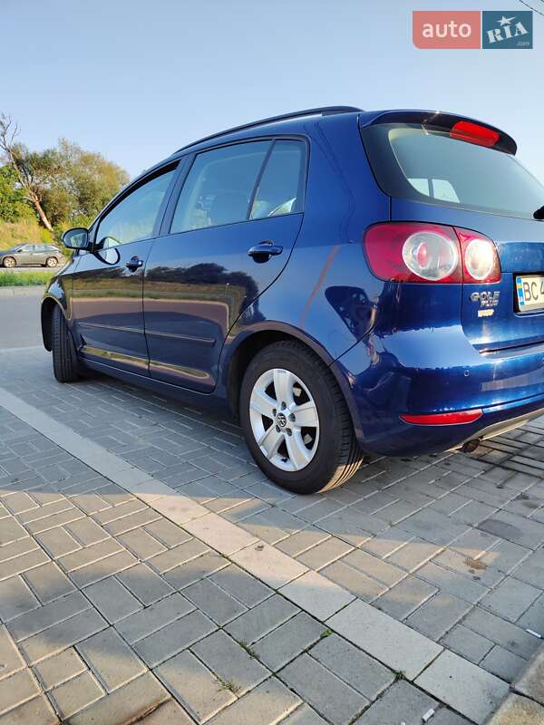 Хетчбек Volkswagen Golf Plus 2010 в Стрию