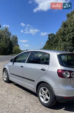 Хетчбек Volkswagen Golf Plus 2006 в Лубнах