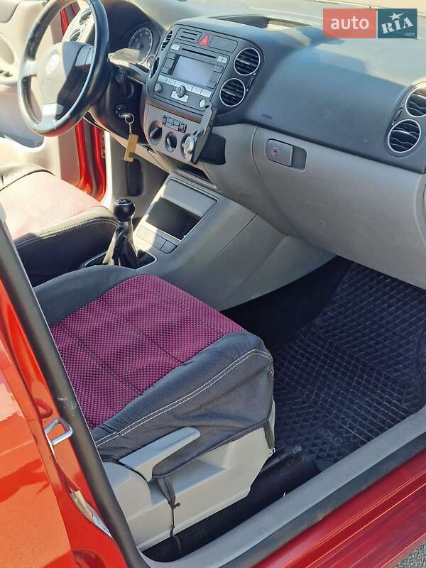 Хэтчбек Volkswagen Golf Plus 2007 в Одессе