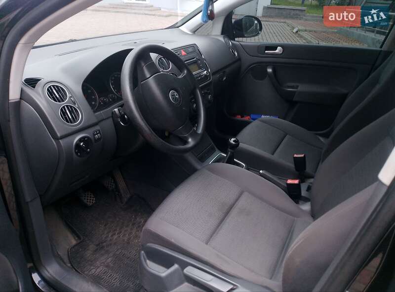 Хэтчбек Volkswagen Golf Plus 2005 в Лубнах