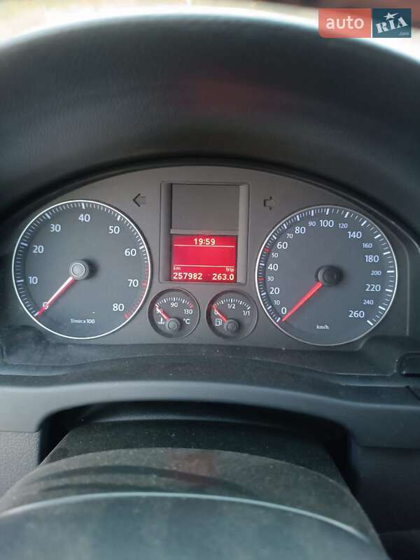 Хэтчбек Volkswagen Golf Plus 2006 в Чернигове