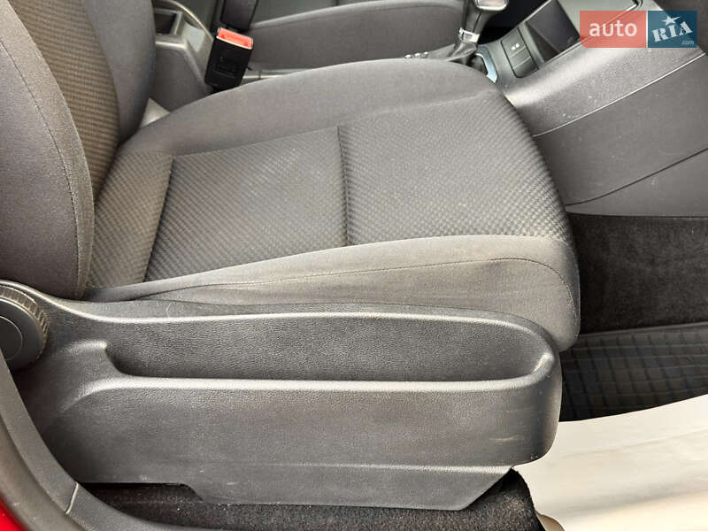 Хетчбек Volkswagen Golf Plus 2010 в Києві