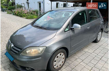 Хэтчбек Volkswagen Golf Plus 2007 в Луцке