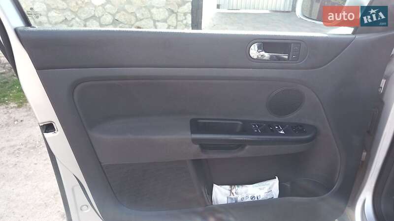 Хетчбек Volkswagen Golf Plus 2005 в Зборові