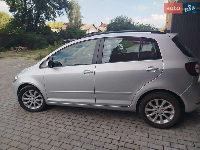 Хетчбек Volkswagen Golf Plus 2009 в Хмельницькому