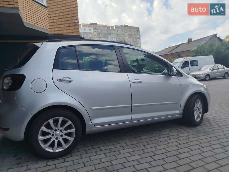 Хетчбек Volkswagen Golf Plus 2009 в Хмельницькому