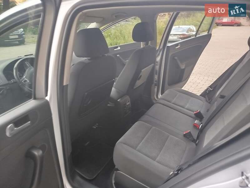 Хетчбек Volkswagen Golf Plus 2009 в Хмельницькому