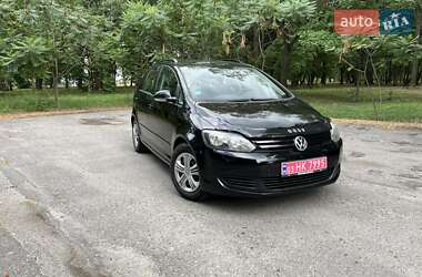 Хэтчбек Volkswagen Golf Plus 2010 в Хороле