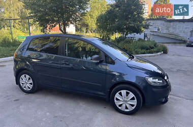 Хэтчбек Volkswagen Golf Plus 2007 в Волочиске