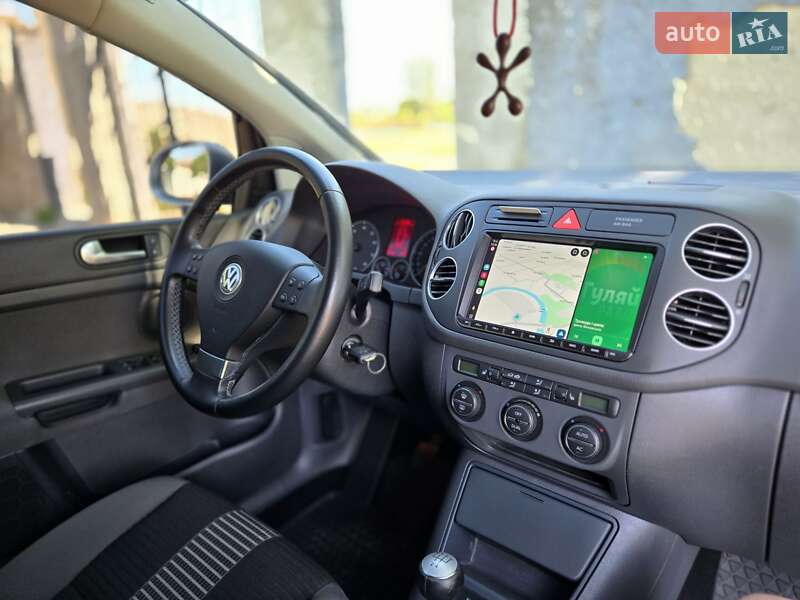 Хэтчбек Volkswagen Golf Plus 2008 в Еланце