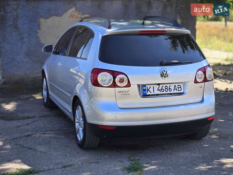 Хэтчбек Volkswagen Golf Plus 2008 в Еланце