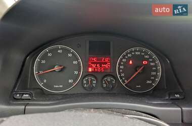 Хэтчбек Volkswagen Golf Plus 2005 в 