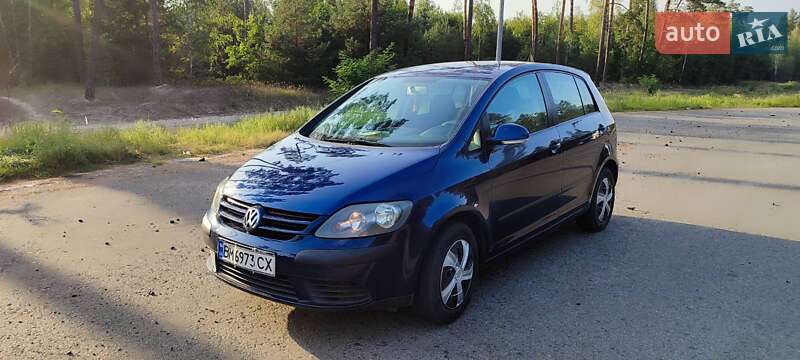 Хэтчбек Volkswagen Golf Plus 2006 в Ахтырке фото 4 Хэтчбек Volkswagen Golf Plus 2006 в Ахтырке