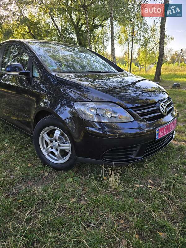 Хэтчбек Volkswagen Golf Plus 2005 в Виннице фото 8 Хэтчбек Volkswagen Golf Plus 2005 в Виннице