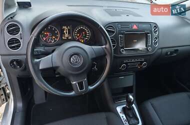 Хэтчбек Volkswagen Golf Plus 2011 в 