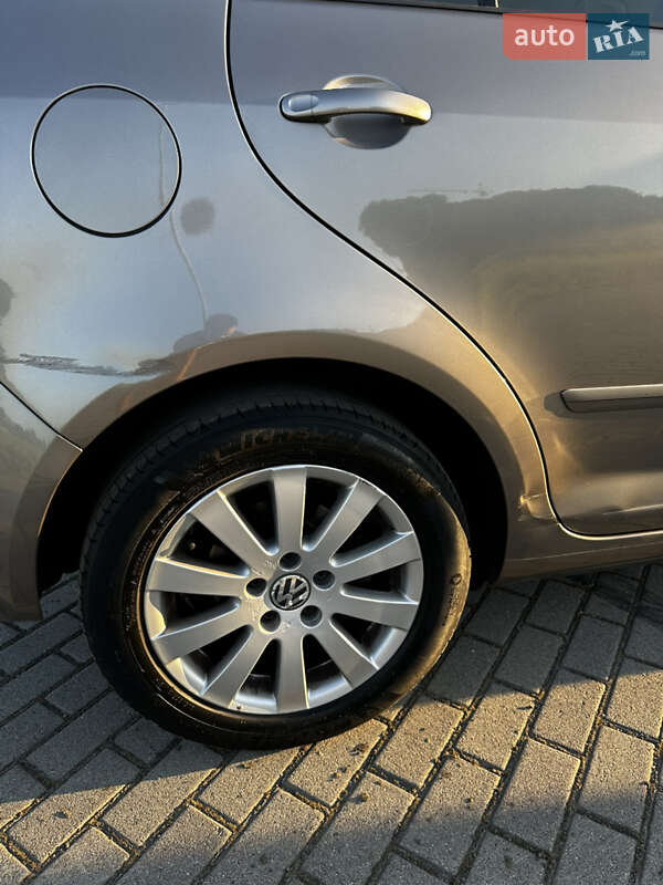 Хэтчбек Volkswagen Golf Plus 2010 в Львове