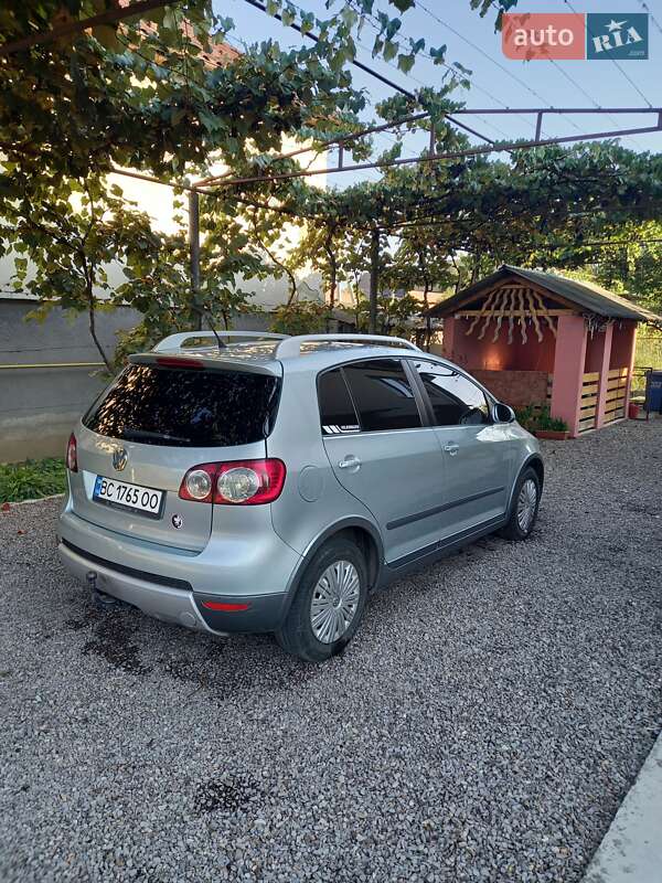 Хэтчбек Volkswagen Golf Plus 2007 в Королеве