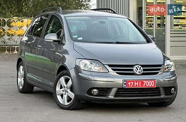 Хетчбек Volkswagen Golf Plus 2008 в Лубнах