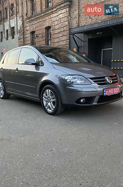 Хетчбек Volkswagen Golf Plus 2008 в Охтирці