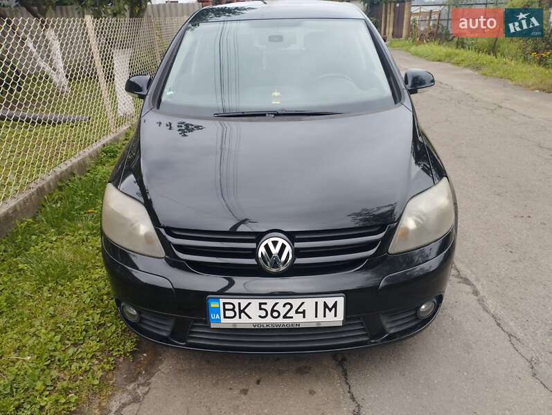 Хэтчбек Volkswagen Golf Plus 2005 в Ровно