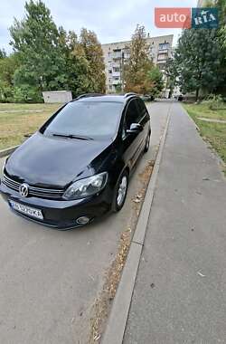 Хетчбек Volkswagen Golf Plus 2012 в 
